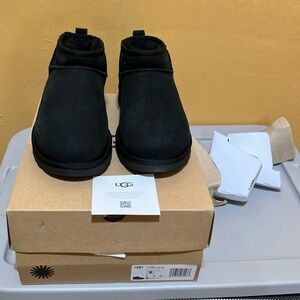 UGG ultra mini boots size 8